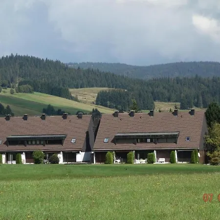 بيت للعطل Ferienhaus Mit Terrasse Auf Zwei Etagen Im Grunen Mit Offenem Kamin *